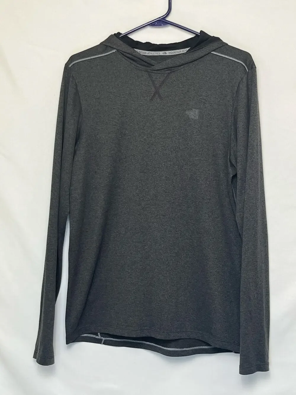 The North Face Men’s M Gray FlashDry Long Sleeve Mountain Athletic Hoodie Hiking